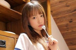 唐海小姐姐,青春活力，魅力四射的时尚达人